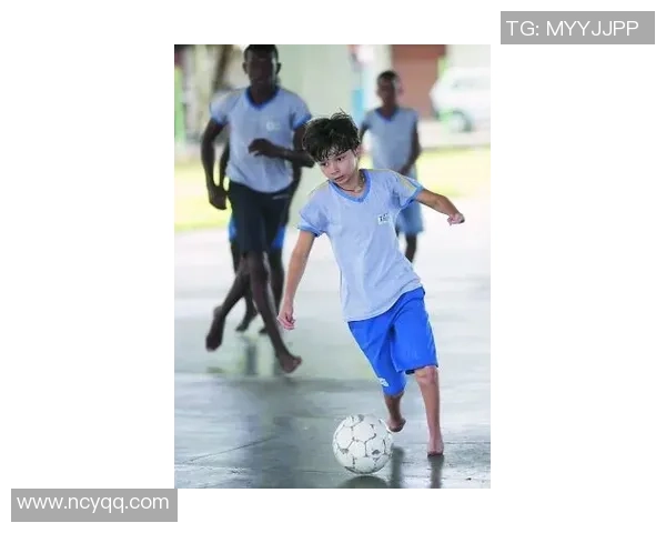 足球明星的孩子追随父亲足迹成新星 他们如何在绿茵场上追梦