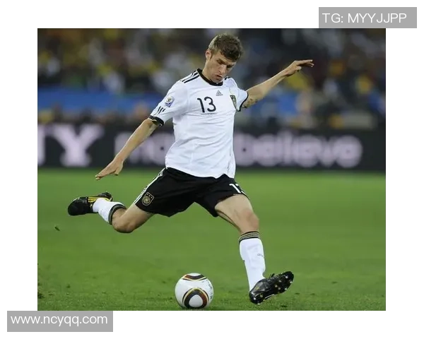 德国队足球明星星座排名榜解析 揭示球员星座与场上表现的关系